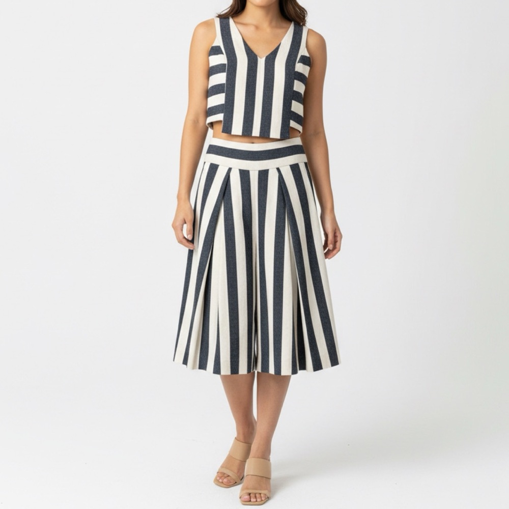 MILLY | Striped Sleeveless Top Cropped Wide Legged pants / Shorts / culottes Set